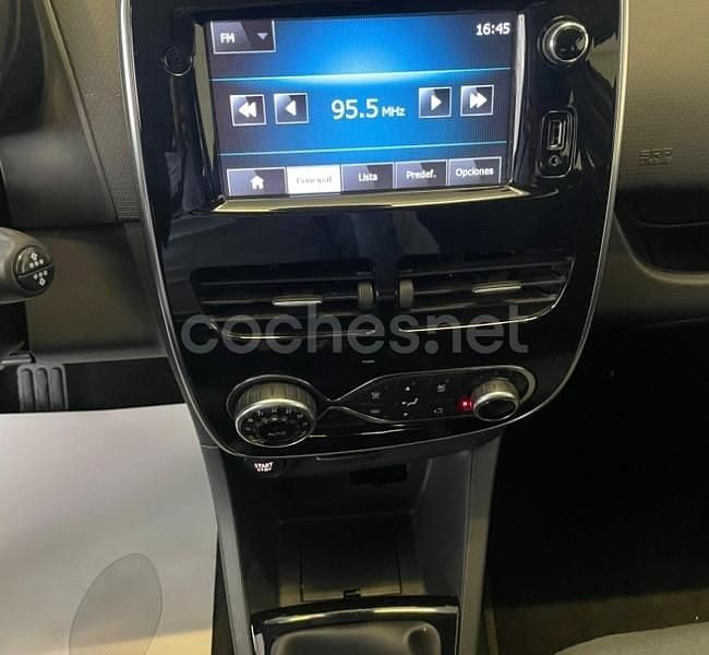 Usado Renault Clio IV Dynamique 90 CV (66 kW) 2015 Blanco Berlina