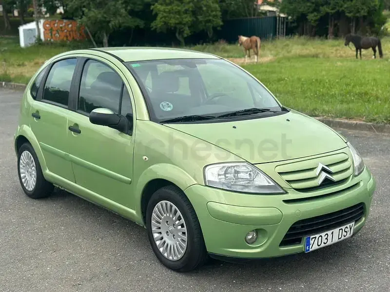 Usado Citroën C3 70 CV (51 kW) 2005 Verde Berlina