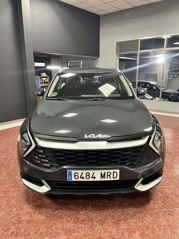 Usado Kia Sportage 162 CV (119 kW) 2024 Gris SUV