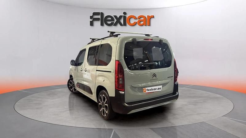 Usado Citroën Berlingo 130 CV (95 kW) 2020 Verde Monovolumen