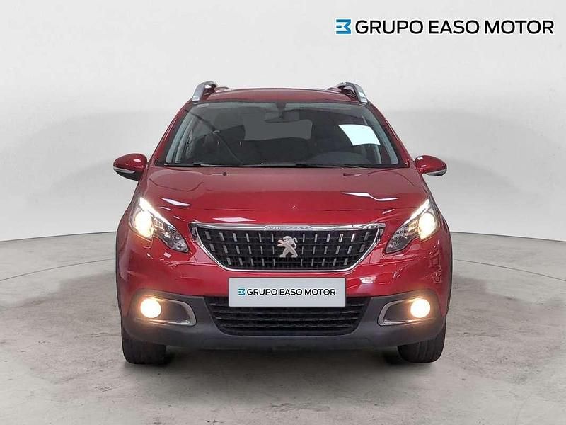 Usado Peugeot 2008 Signature Sky 110 CV (80 kW) 2019 Rojo SUV