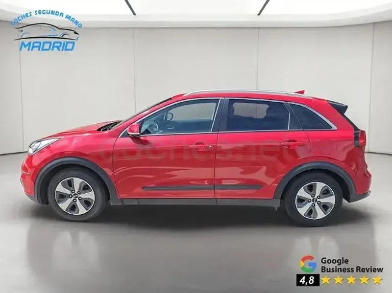 Usado Kia Niro 141 CV (103 kW) 2018 Rojo SUV