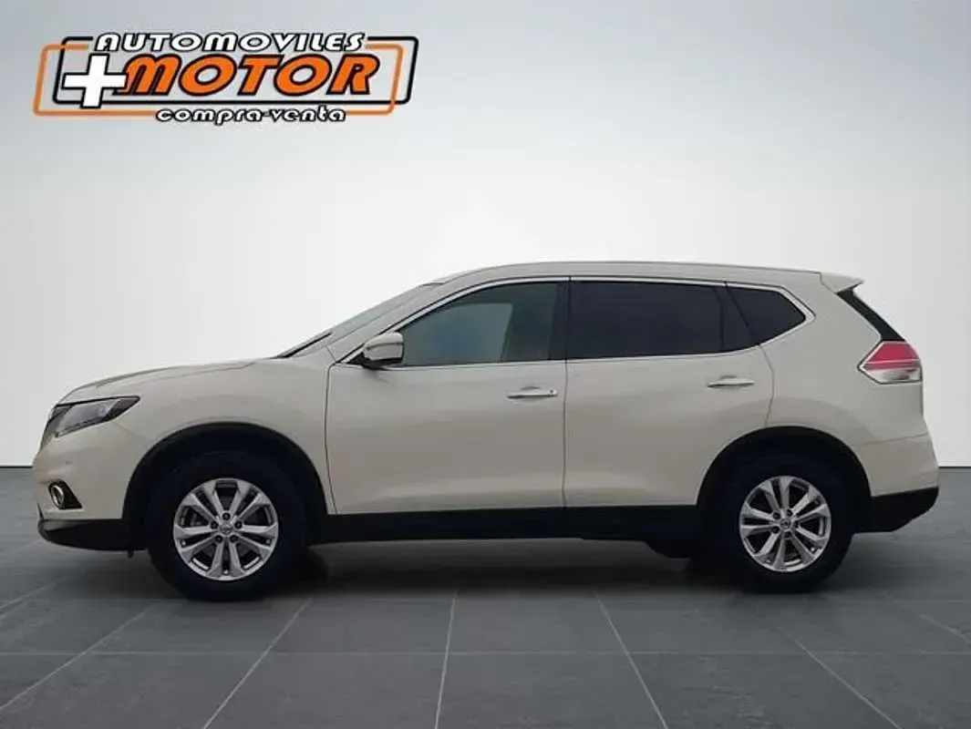 Usado Nissan X-Trail Acenta 131 CV (96 kW) 2015 Blanco SUV