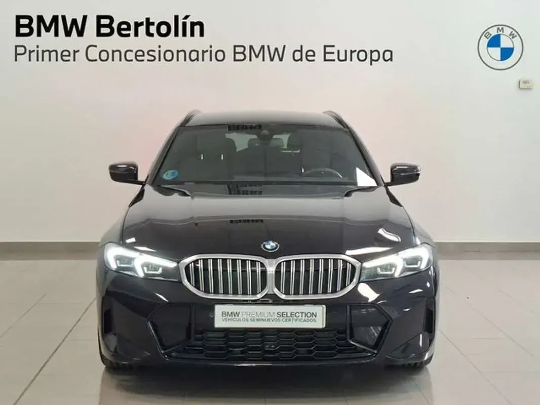 Usado BMW 318 150 CV (110 kW) 2025 Negro Familiar