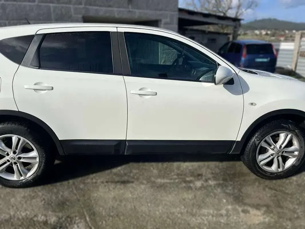 Usado Nissan Qashqai Acenta 131 CV (96 kW) 2013 Blanco SUV