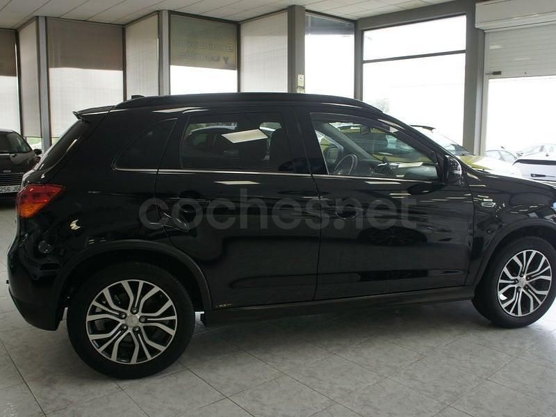 Usado Mitsubishi ASX 114 CV (83 kW) 2016 Negro SUV