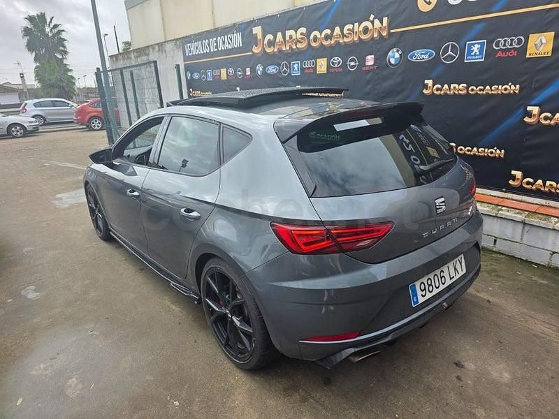 Usado Seat Leon CUPRA 300 CV (220 kW) 2018 Gris / plata Berlina