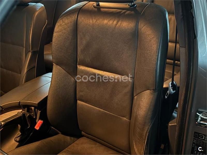 Usado BMW 520 163 CV (119 kW) 2006 Gris / plata Berlina