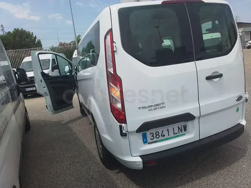 Usado Ford Transit Custom Nugget 130 CV (95 kW) 2021 Blanco Familiar
