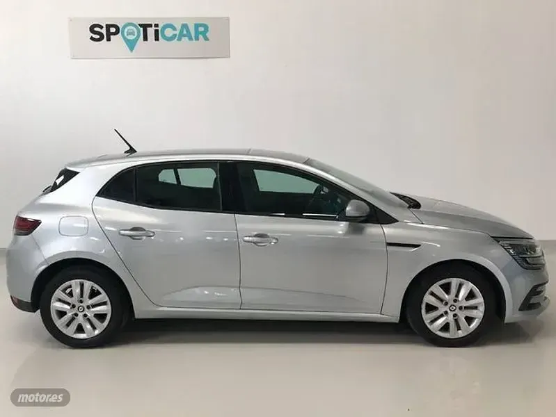 Usado Renault Mégane II Equilibre 115 CV (84 kW) 2023 Gris Berlina