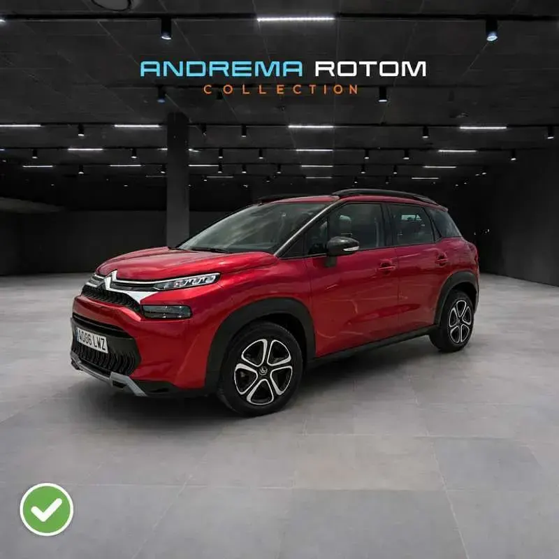 Usado Citroën C3 Aircross Shine 110 CV (80 kW) 2022 Rojo SUV