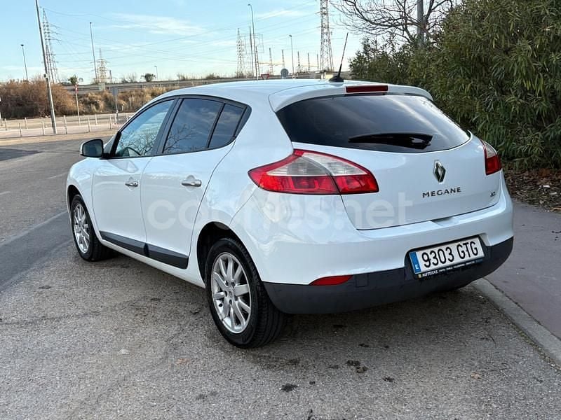 Usado Renault Mégane 85 CV (62 kW) 2010 Blanco Berlina