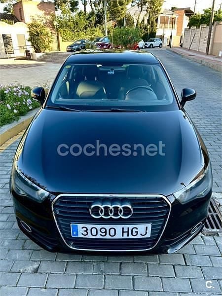 Usado Audi A1 Ambition 90 CV (66 kW) 2011 Negro Utilitario