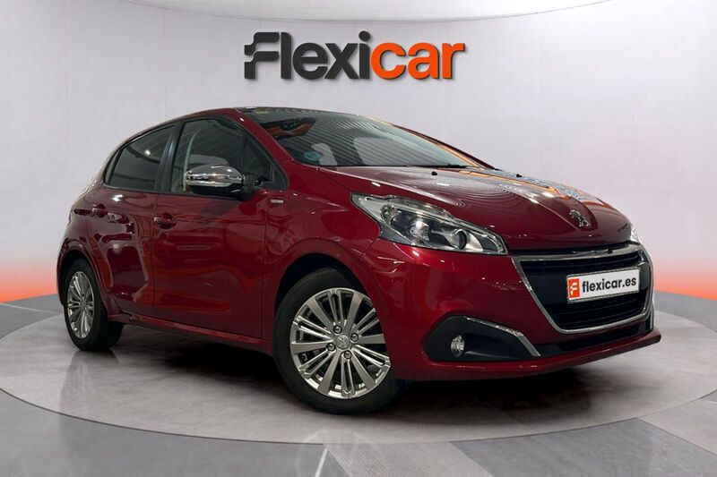 Granate Usado 2018 Peugeot 208 Style Utilitario | 8890 € (Precio justo) - Imagen 1/4