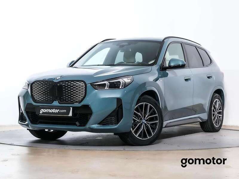 Verde Usado 2024 BMW iX1 Shadowline SUV | 41.790 € (Super precio) - Imagen 1/4