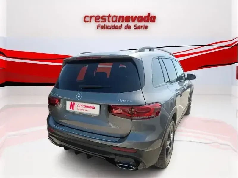 Usado Mercedes GLB220 190 CV (139 kW) 2023 Gris SUV