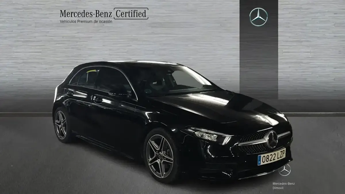 Usado Mercedes A200 AMG line 150 CV (110 kW) 2022 Negro Berlina