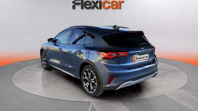 Usado Ford Focus Active 155 CV (114 kW) 2022 Azul Berlina