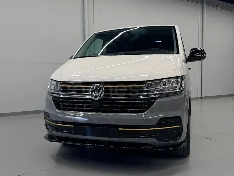 Usado VW Caravelle 110 CV (80 kW) 2021 Blanco Van