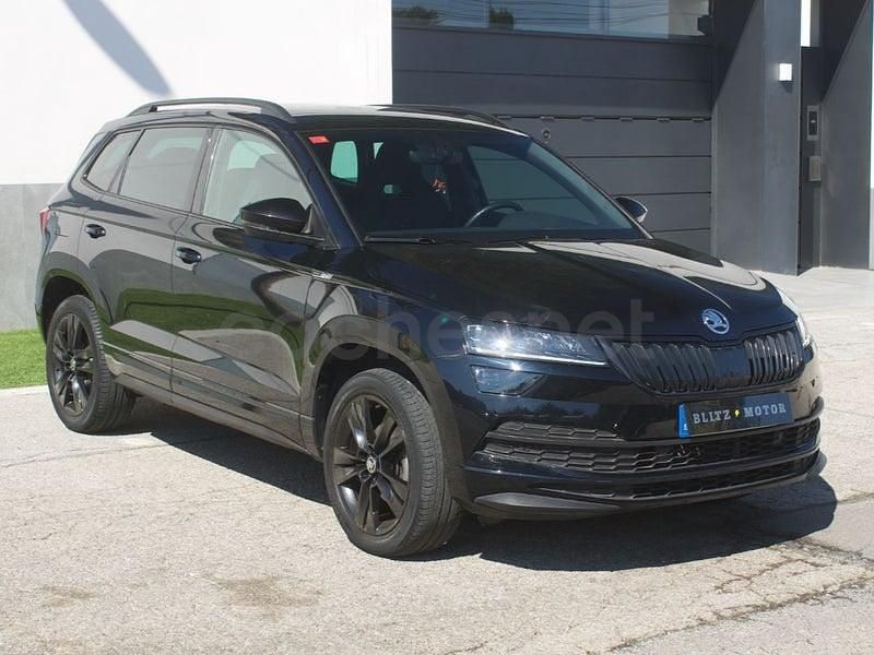 Usado Skoda Karoq SportLine 150 CV (110 kW) 2021 Negro SUV