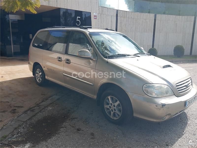 Usado Kia Carnival LX 144 CV (105 kW) 2004 Beige Monovolumen