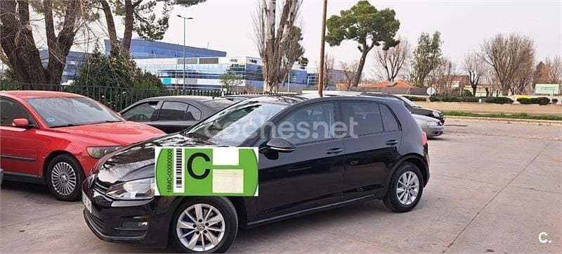 Usado VW Golf VII Business 110 CV (80 kW) 2016 Negro Berlina