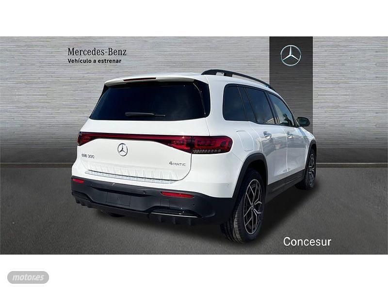 Usado Mercedes EQB300 167 kW (228 CV) 2024 Blanco SUV