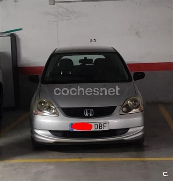 Usado Honda Civic LS 110 CV (80 kW) 2004 Gris / plata Berlina