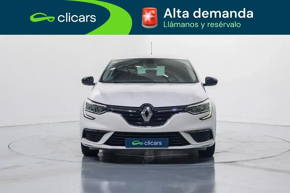 Usado Renault Mégane IV LIMITED 140 CV (102 kW) 2020 Blanco Berlina