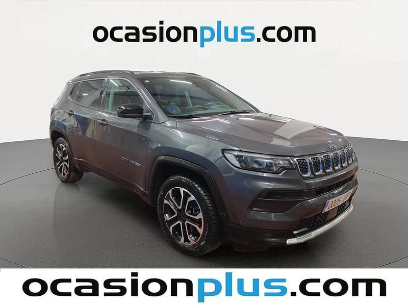 Usado Jeep Compass Limited 190 CV (139 kW) 2023 Gris SUV