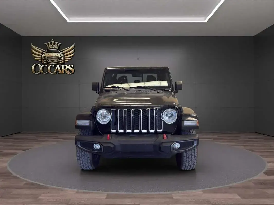 Usado Jeep Gladiator Sport 290 CV (213 kW) 2022 Negro Pickup/Camioneta