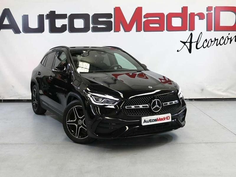 Negro Usado 2020 Mercedes GLA200 SUV | 30.999 € (Super precio) - Imagen 1/4