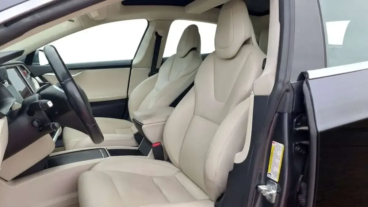 Käytetty Tesla Model S 386 kW (525 HP) 2018 Harmaa Viistoperä