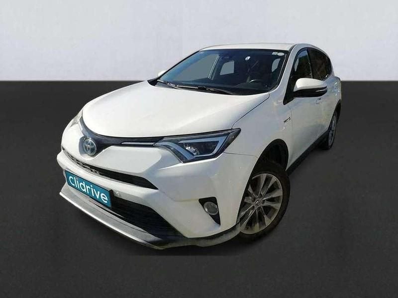 Usado Toyota RAV4 Hybrid Advance 155 CV (114 kW) 2018 Blanco SUV