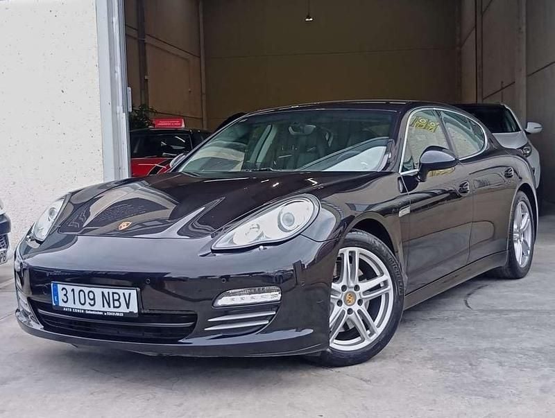 Usado Porsche Panamera 4S 400 CV (294 kW) 2012 Negro Berlina