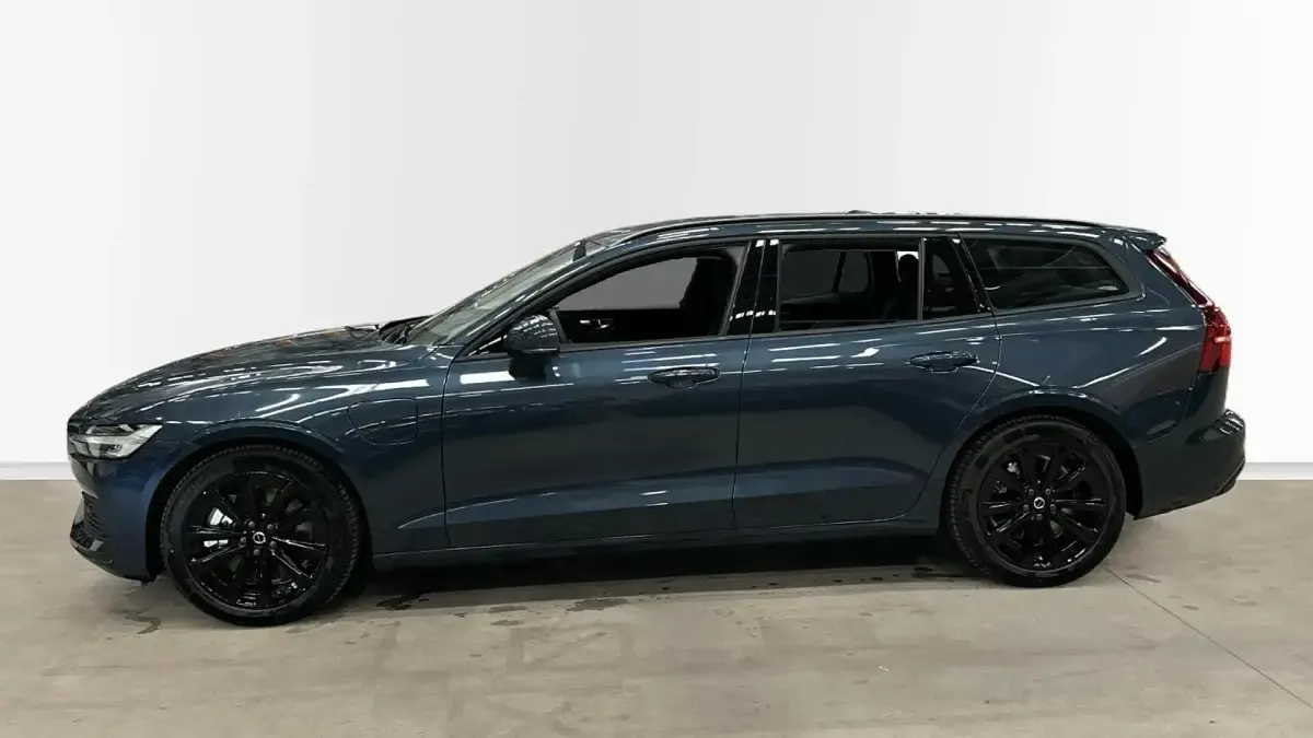 Nuevo Volvo V60 Core 350 CV (257 kW) 2026 Azul Familiar