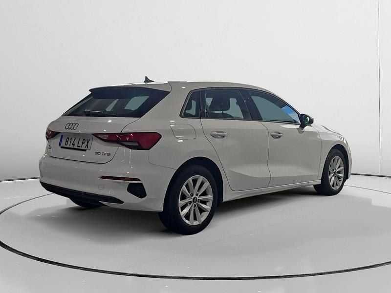 Usado Audi A3 e-tron Advanced Plus 111 CV (81 kW) 2021 Blanco Utilitario