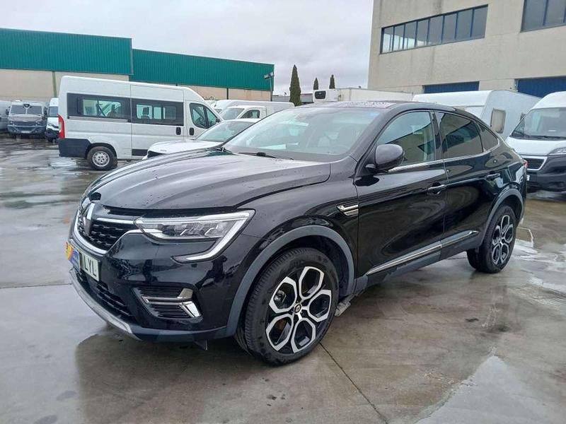 Usado Renault Arkana Zen 143 CV (105 kW) 2022 Negro SUV
