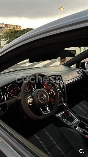 Usado VW Golf GTI Clubsport 265 CV (194 kW) 2016 Gris / plata Berlina