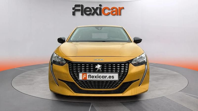 Usado Peugeot 208 Active 102 CV (75 kW) 2023 Amarillo Utilitario