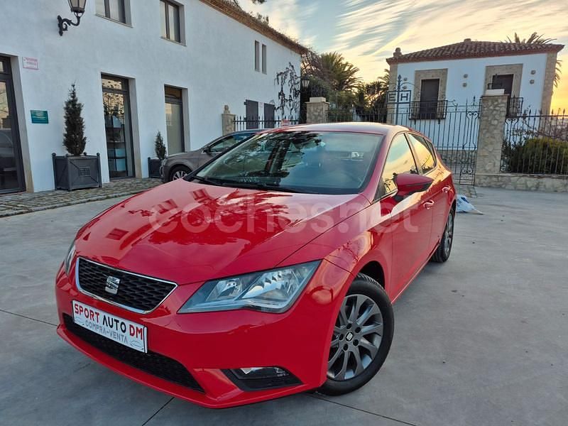 Usado Seat Leon I-Tech 105 CV (77 kW) 2015 Rojo Berlina