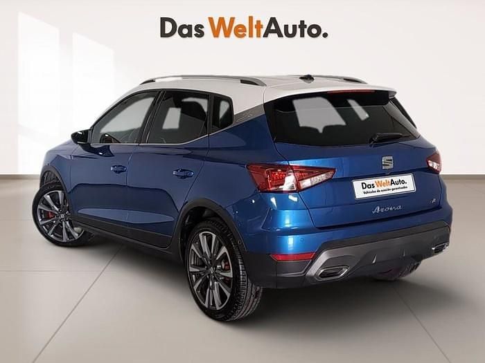 Azul Usado 2025 Seat Arona FR SUV | 20.590 € (Un poco caro) - Imagen 1/4