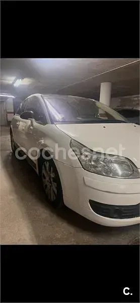 Usado Citroën C4 92 CV (67 kW) 2007 Blanco Berlina