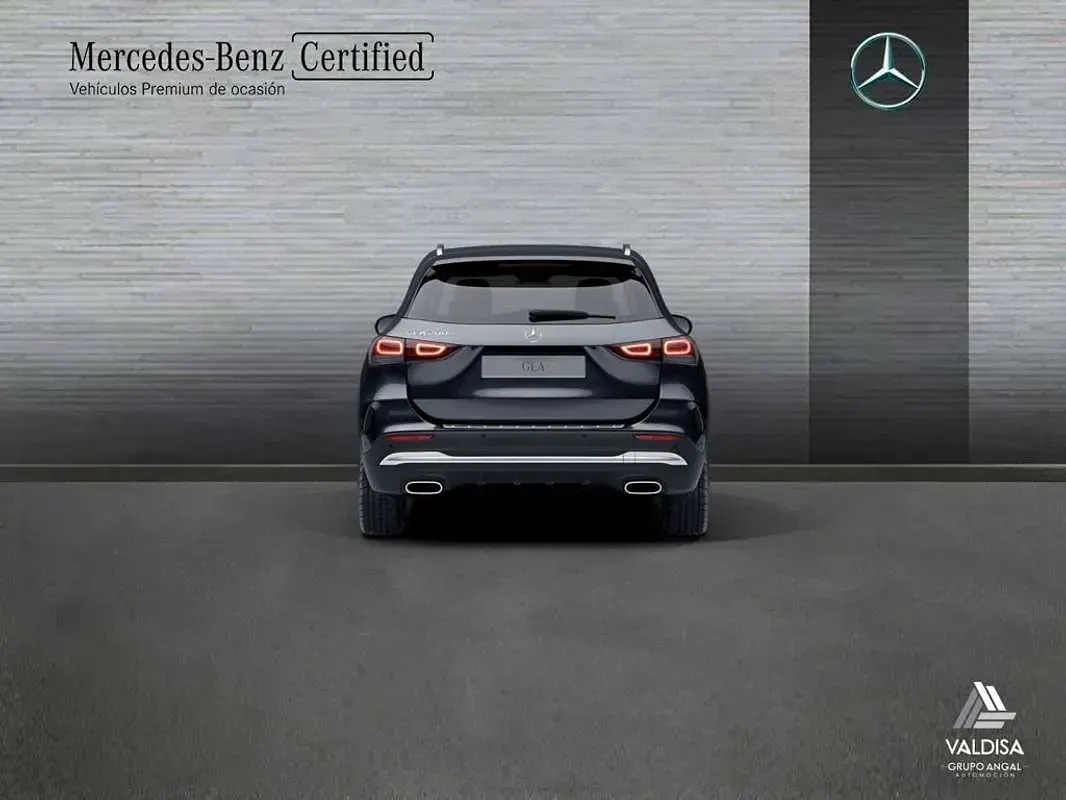 Usado Mercedes GLA200 150 CV (110 kW) 2022 SUV