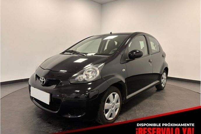 Usado 2008 Toyota Aygo Utilitario | 5490 € (Caro) - Imagen 1/4