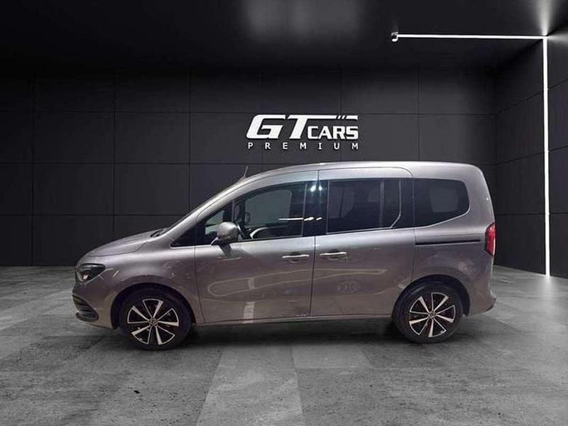 Usado Mercedes T160 102 CV (75 kW) 2023 Gris Monovolumen