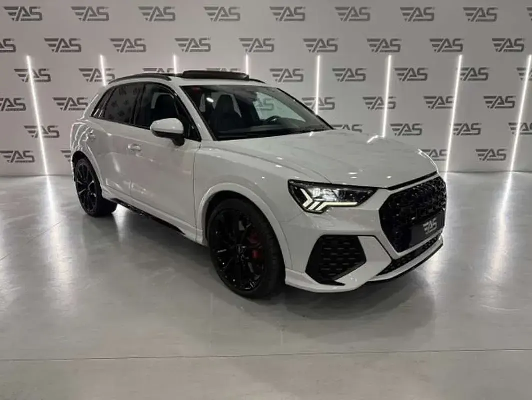 Usado Audi Q3 Ambiente 401 CV (294 kW) 2021 Blanco SUV