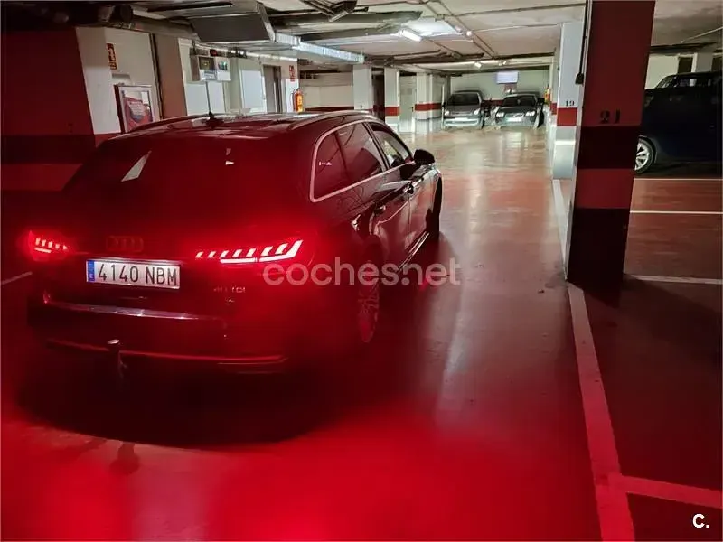 Begagnad Audi A4 Advanced Plus 190 HK (139 kW) 2020 Svart Kombi