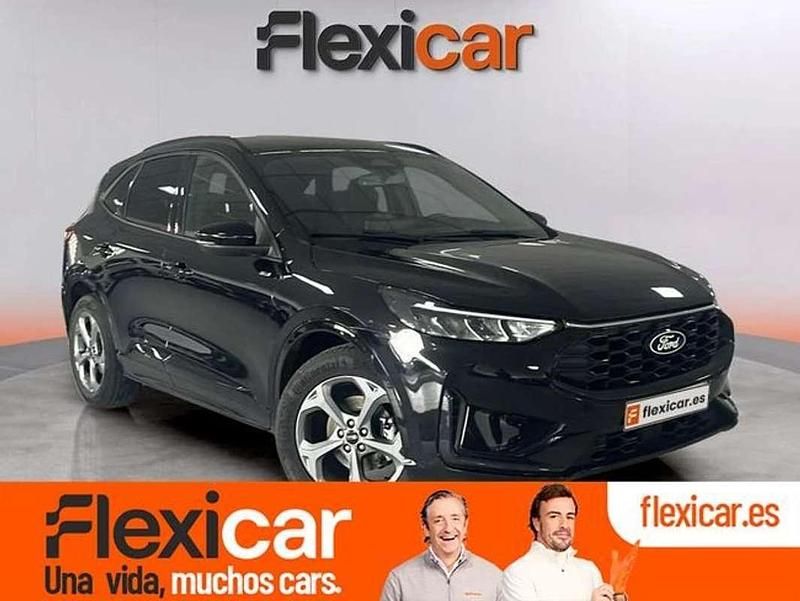Usado Ford Kuga ST-Line 150 CV (110 kW) 2025 Negro SUV