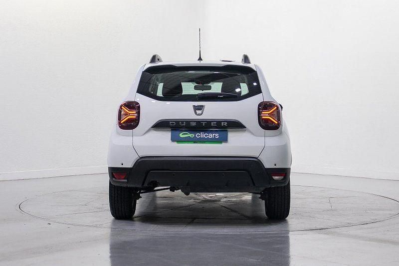 Usado Dacia Duster Comfort 115 CV (84 kW) 2022 Blanco SUV
